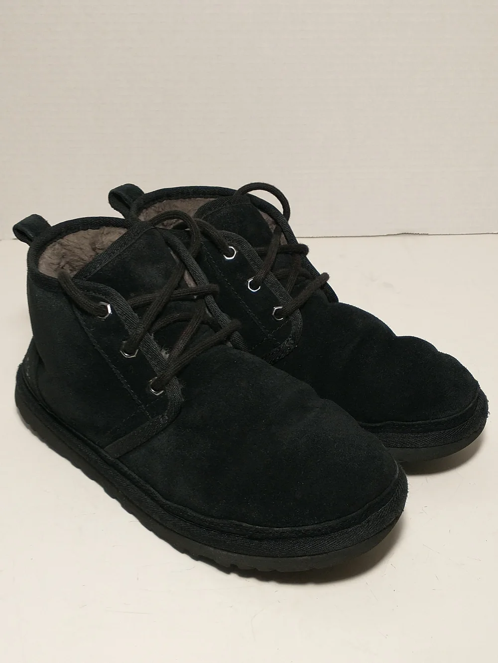 UGG Neumel Chukka Boot, Size 6, Black And Grey, Lugged Sole, Lace Up
